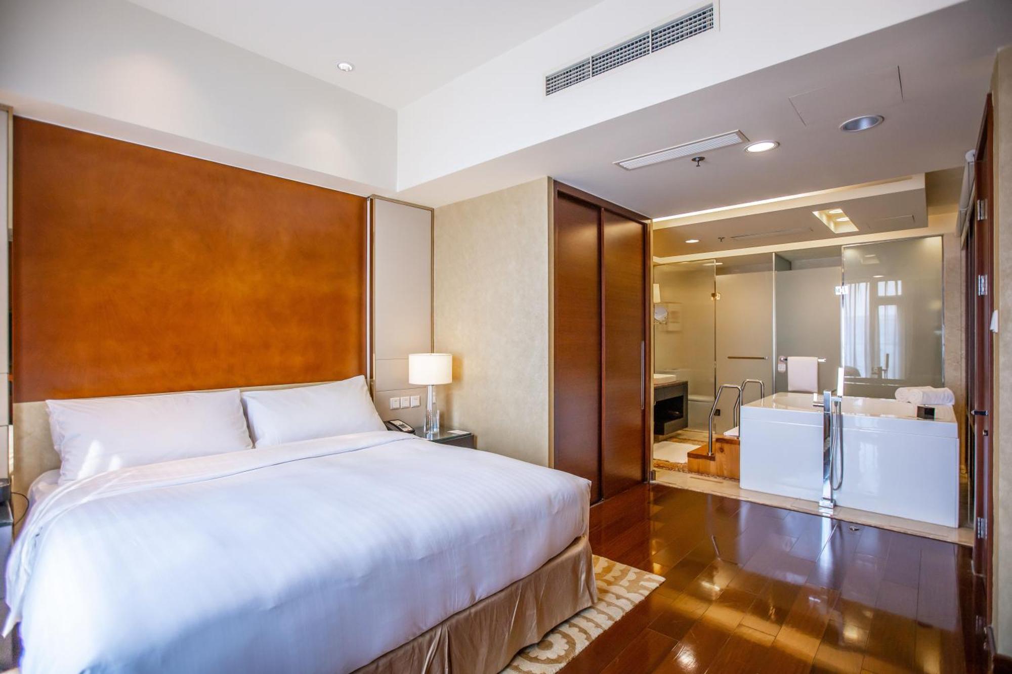 The Imperial Mansion, - Marriott Executive Hotel 5*
