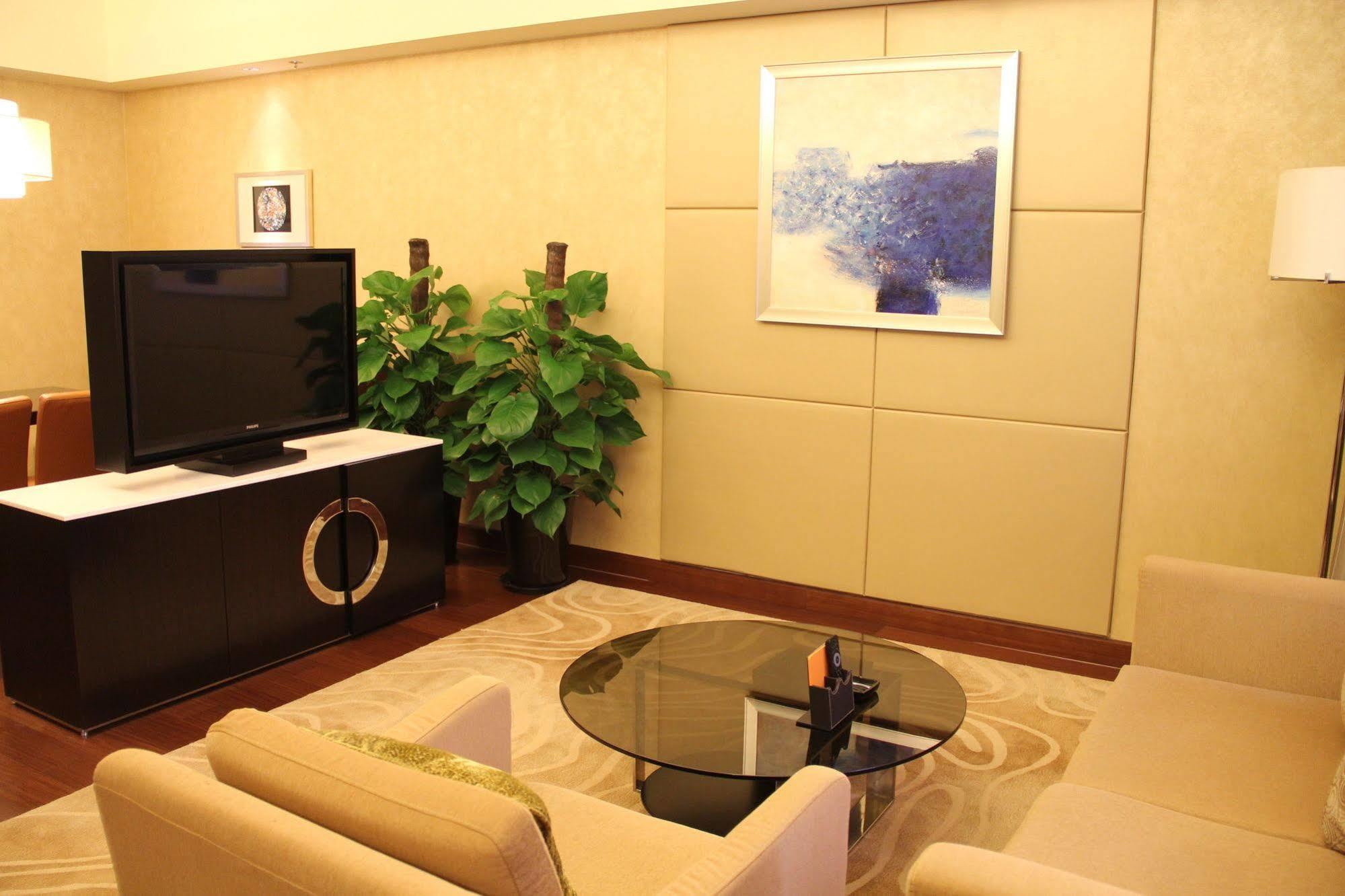 The Imperial Mansion, - Marriott Executive 5*