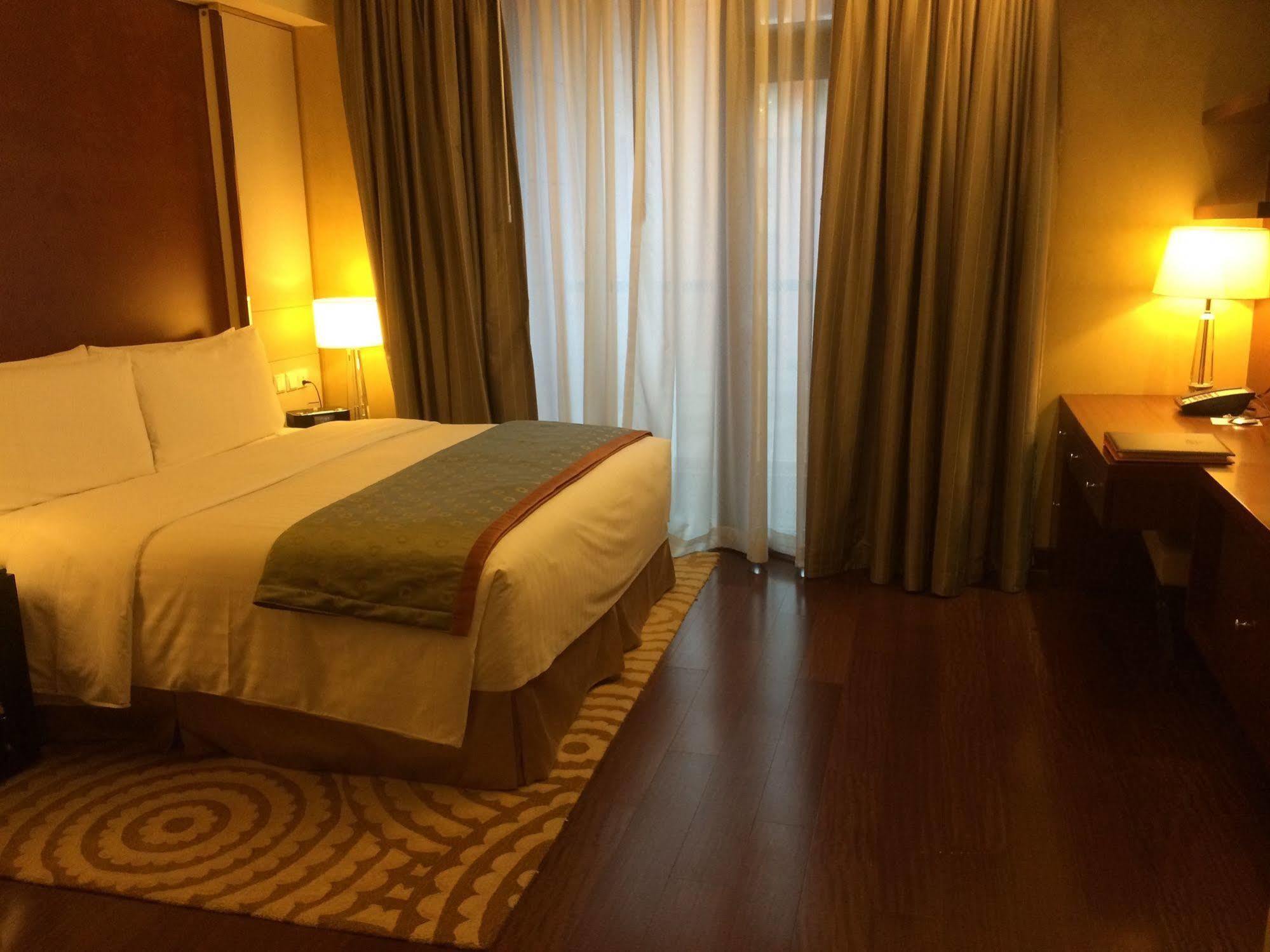 The Imperial Mansion, - Marriott Executive Hotel Beijing