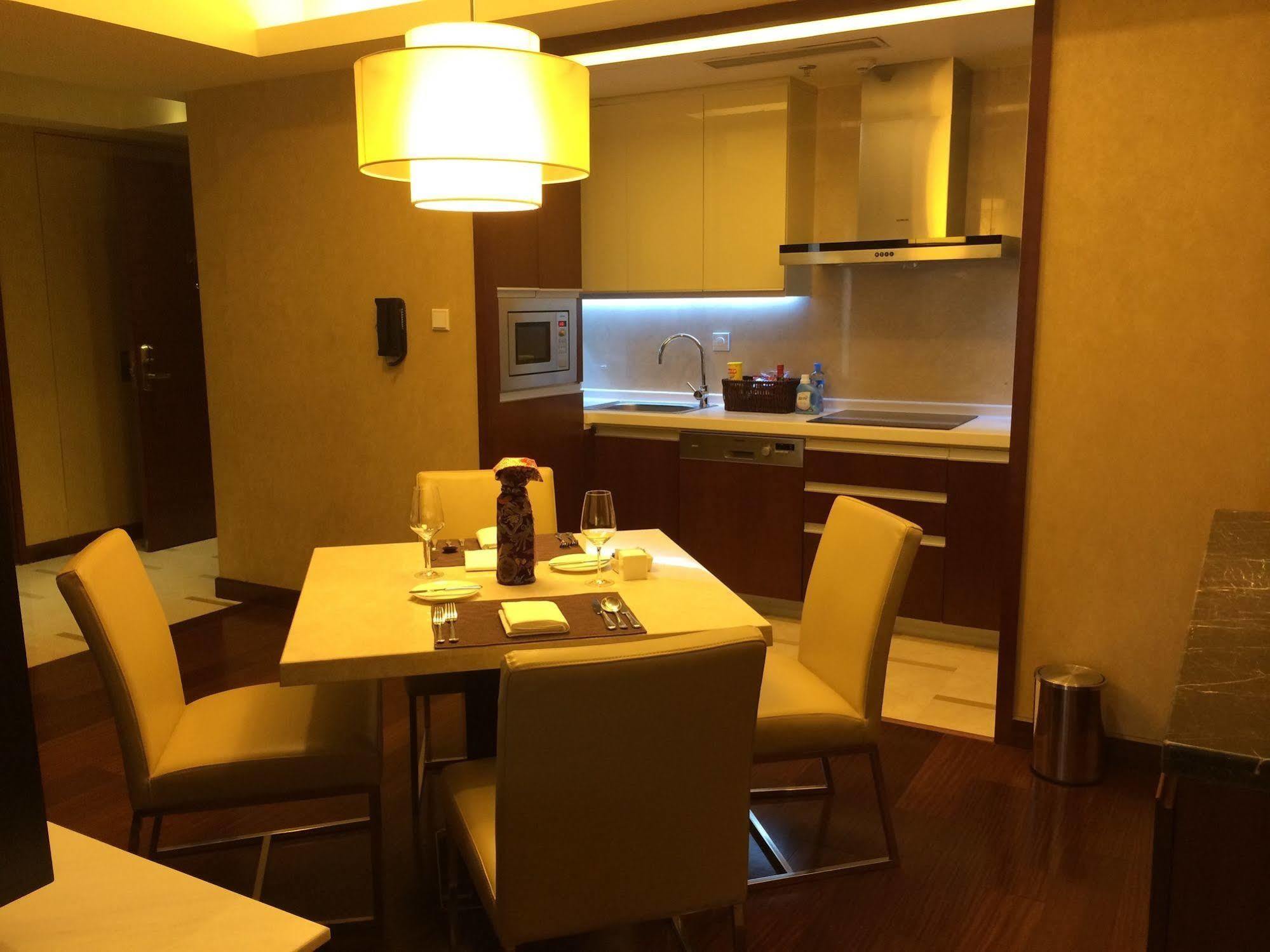 The Imperial Mansion, - Marriott Executive Hotel 5*