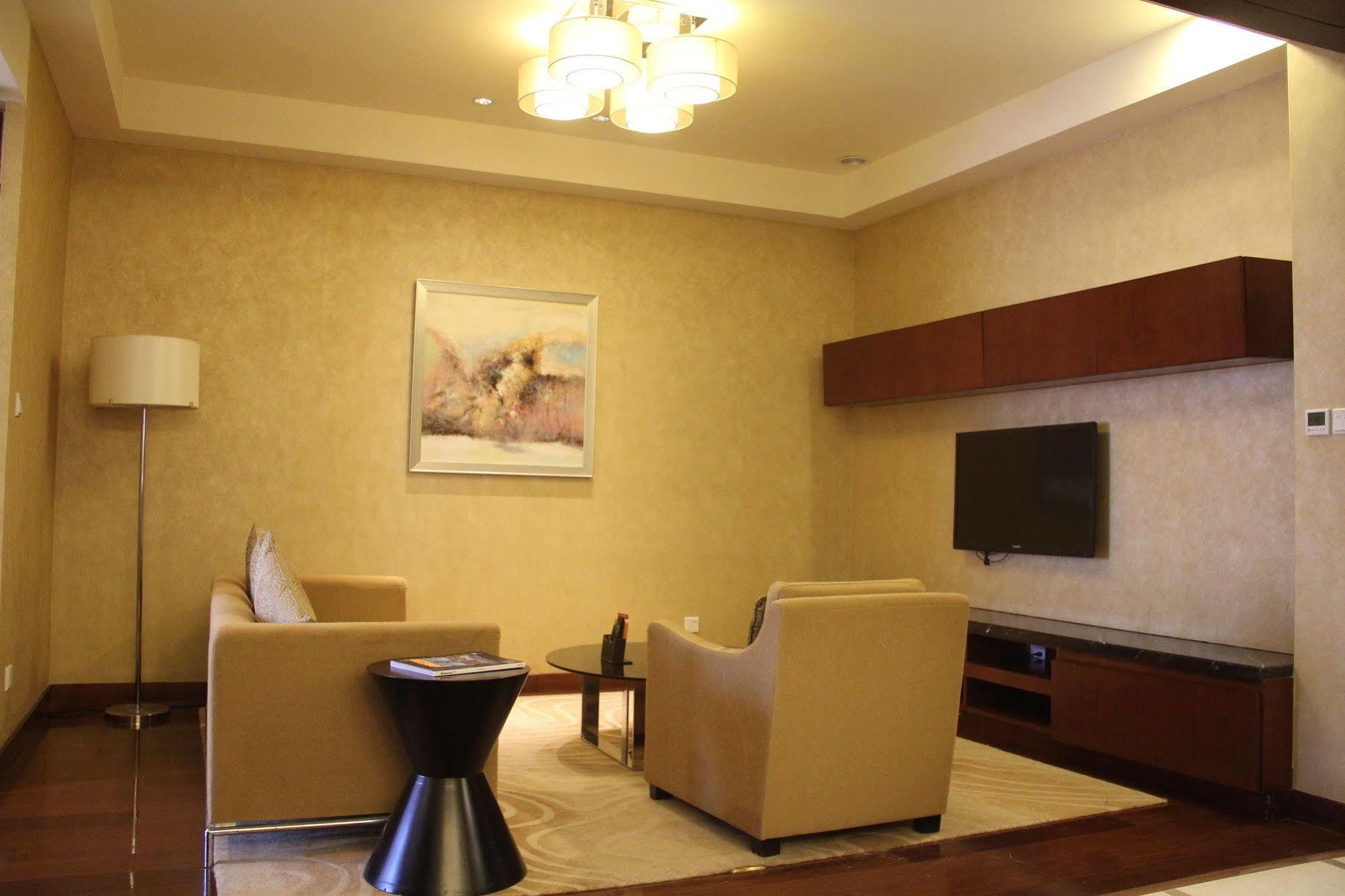 The Imperial Mansion, - Marriott Executive 5* Beijing